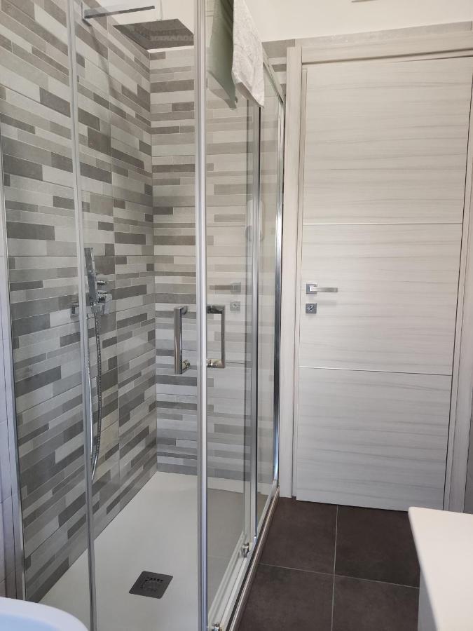 Cuscino E Cornetto Bed & Breakfast Salerno Bagian luar foto