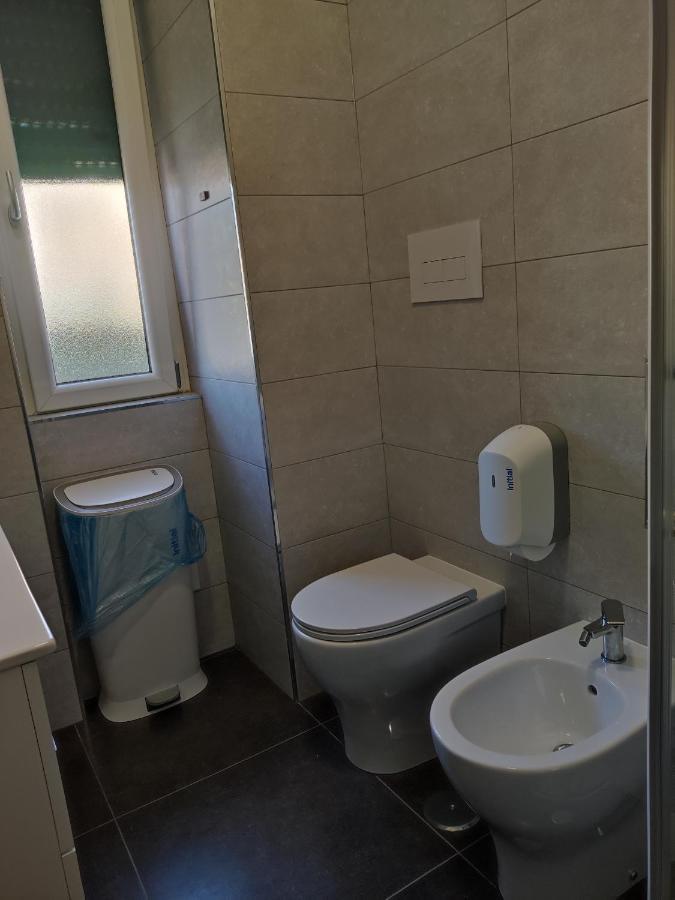 Cuscino E Cornetto Bed & Breakfast Salerno Bagian luar foto