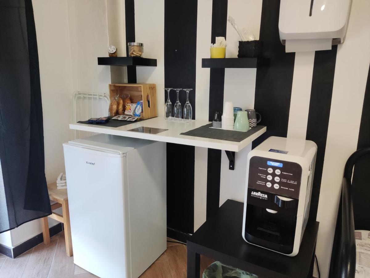 Cuscino E Cornetto Bed & Breakfast Salerno Bagian luar foto