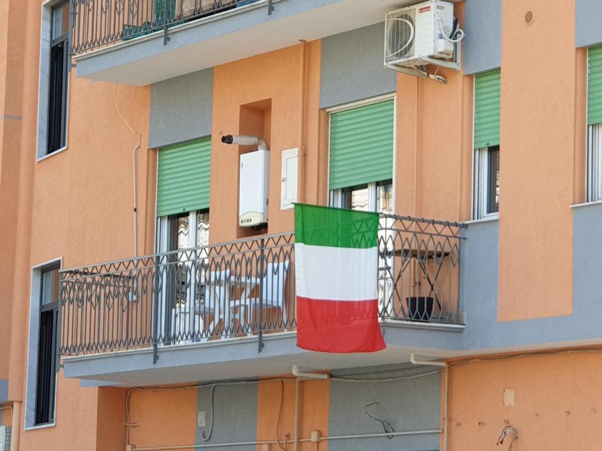 Cuscino E Cornetto Bed & Breakfast Salerno Bagian luar foto
